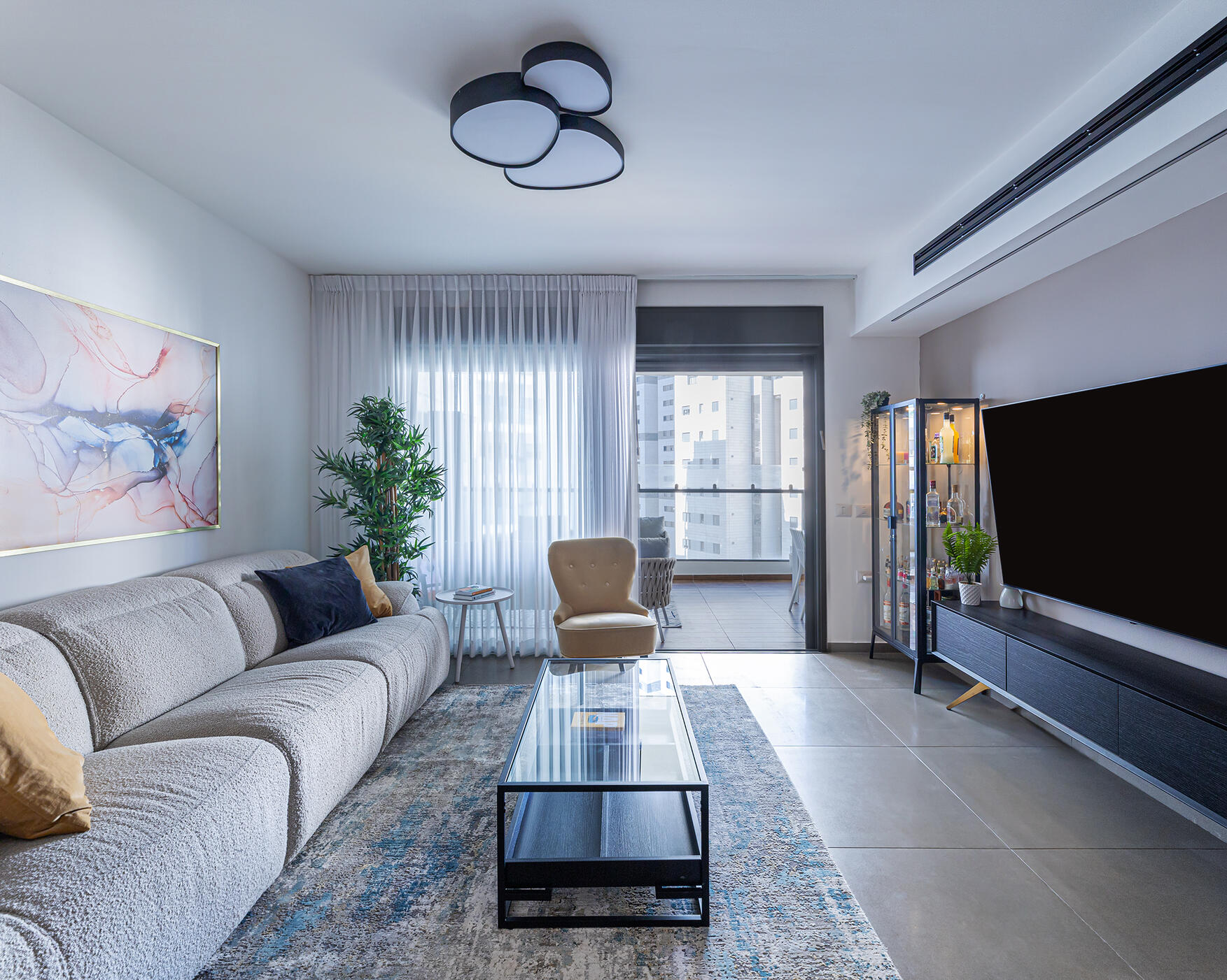 עיצוב של אינב חזי סיני