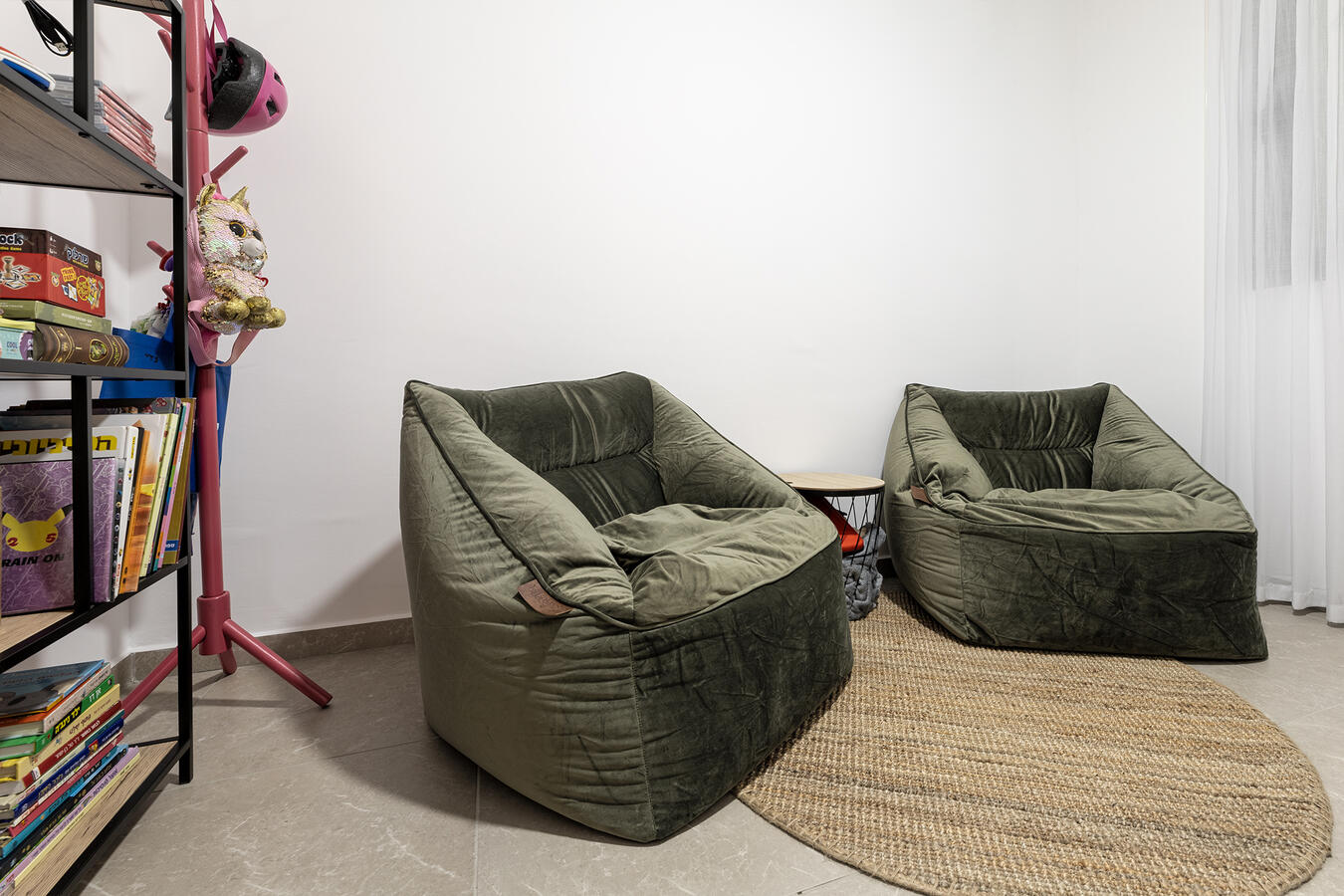 עיצוב של אינב חזי סיני