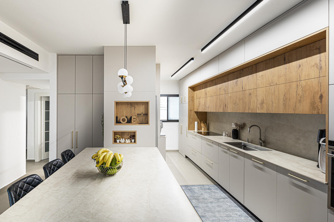 עיצוב של אינב חזי סיני